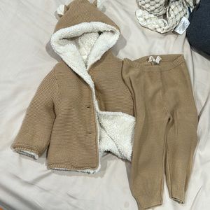 Baby gap brown set